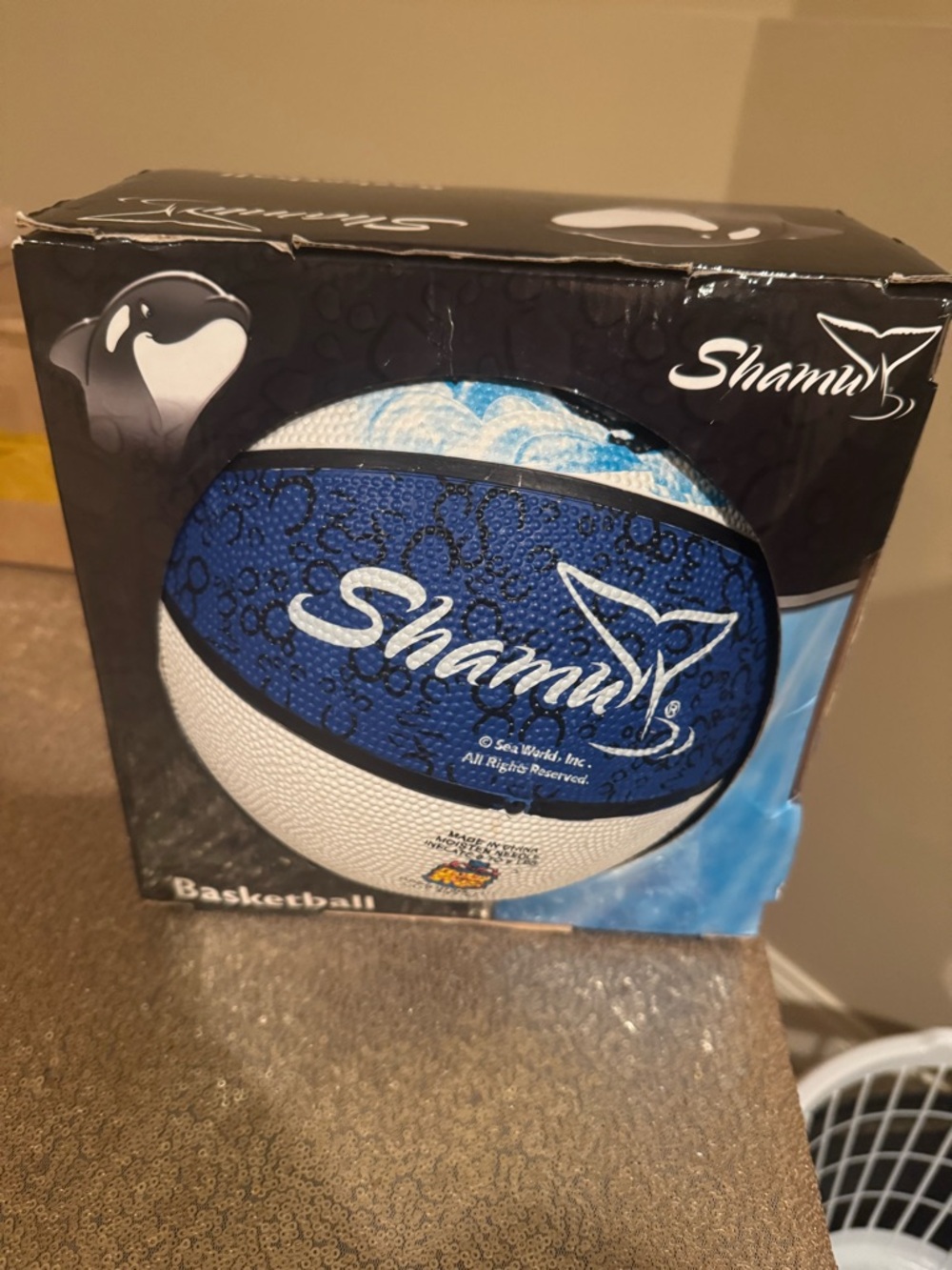 New Shamu Blue & White Basketball